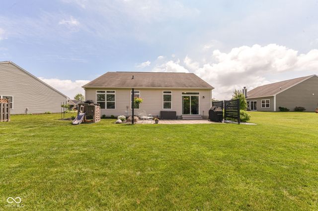1410 Bigleaf Circle, Sheridan, IN 46069