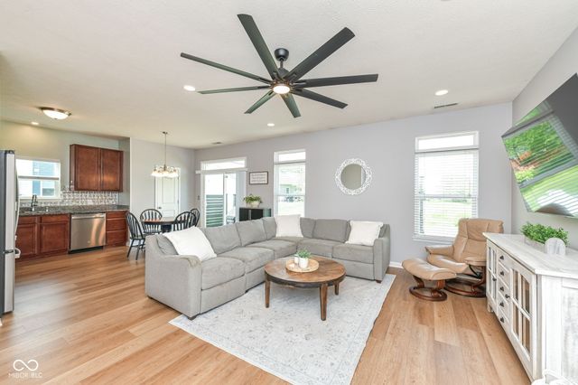 1410 Bigleaf Circle, Sheridan, IN 46069