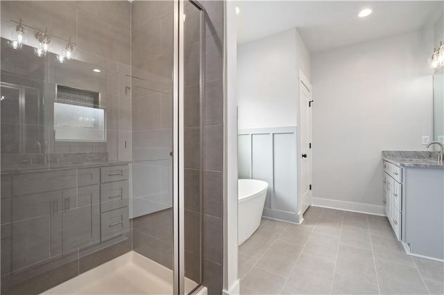 7051 Country Oaks Drive N, Irvington, AL 36544