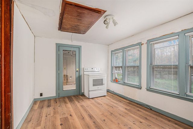 1103 W Mt Garfield Road, Norton Shores, MI 49441