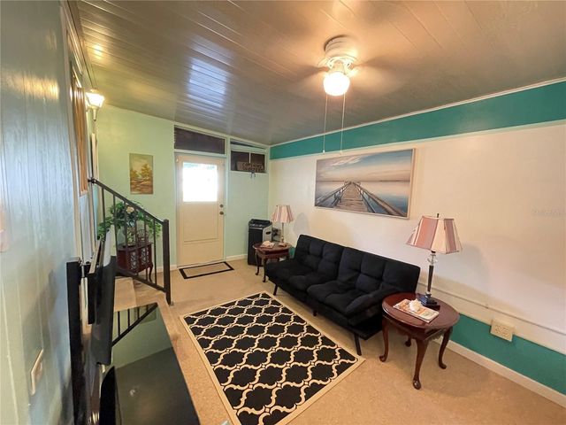 1214 DUSTIN DRIVE, The Villages, FL 32159