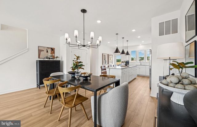 42617 BLACK ANGUS DR, Ashburn, VA 20148