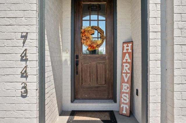 7443 Crowes Nest Drive, Harrison, TN 37341
