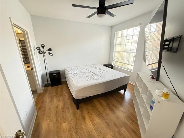 6210 Wilshire Pines CIR 1, Naples, FL 34109