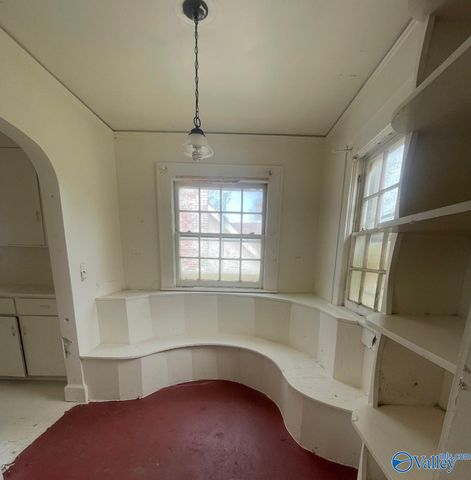 515 Elm Avenue, Gadsden, AL 35903