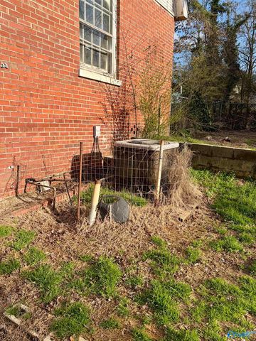 515 Elm Avenue, Gadsden, AL 35903