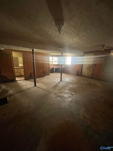 515 Elm Avenue, Gadsden, AL 35903