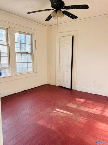 515 Elm Avenue, Gadsden, AL 35903