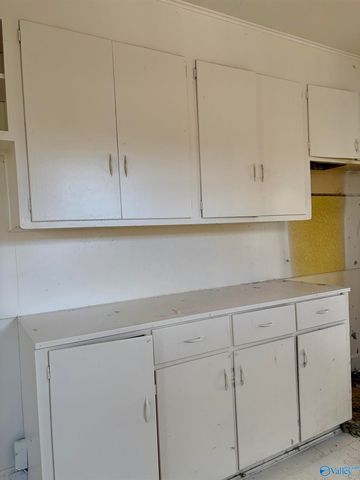 515 Elm Avenue, Gadsden, AL 35903