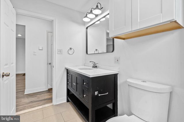 29 3RD, Morrisville, PA 19067