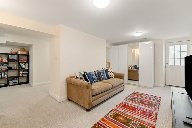 40 Ansonia Road, Boston, MA 02132