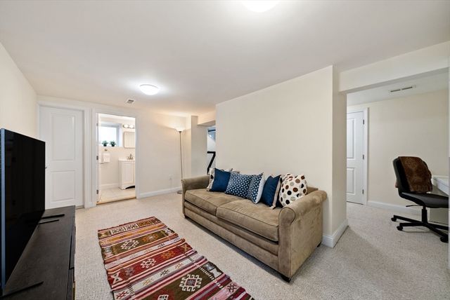 40 Ansonia Road, Boston, MA 02132
