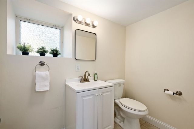 40 Ansonia Road, Boston, MA 02132