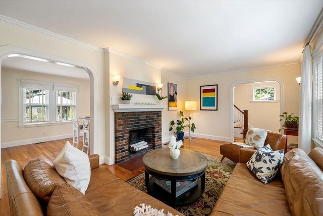 40 Ansonia Road, Boston, MA 02132