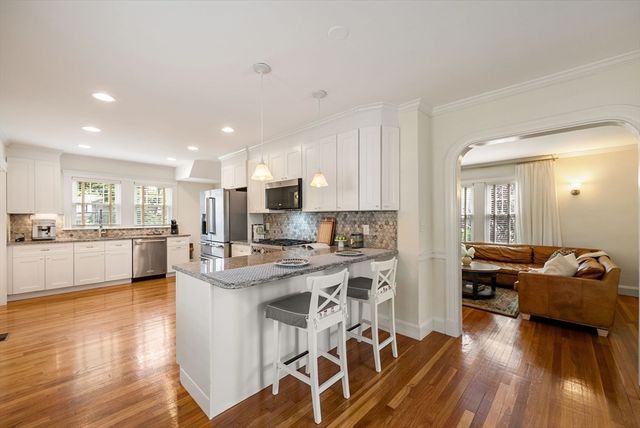 40 Ansonia Road, Boston, MA 02132