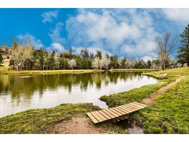 23551 Genesee Village Rd 15-H, Golden, CO 80401