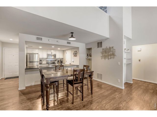 23551 Genesee Village Rd 15-H, Golden, CO 80401