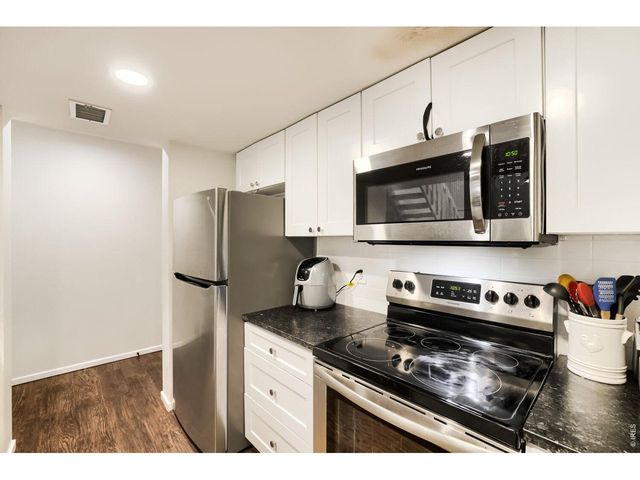 23551 Genesee Village Rd 15-H, Golden, CO 80401