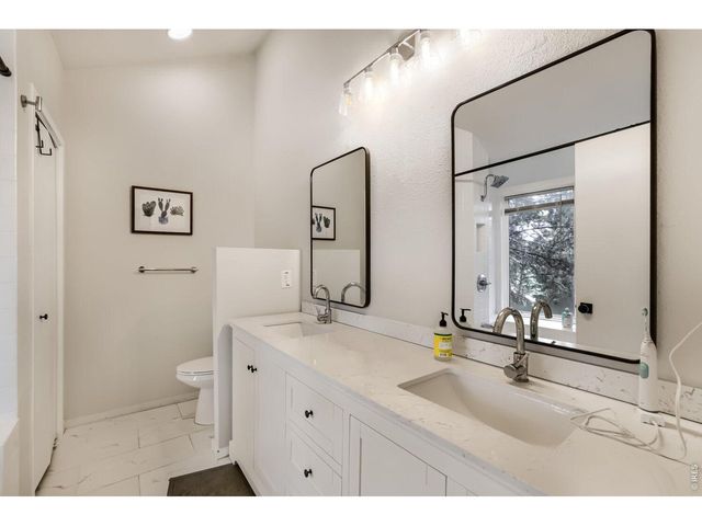 23551 Genesee Village Rd 15-H, Golden, CO 80401