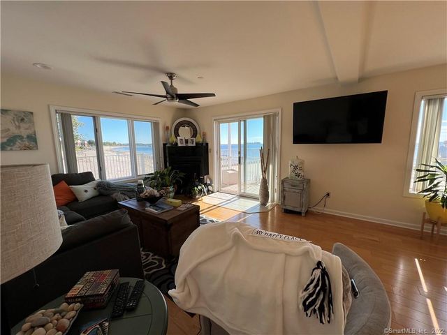 12 Naugatuck Avenue APT A4, Milford, CT 06460