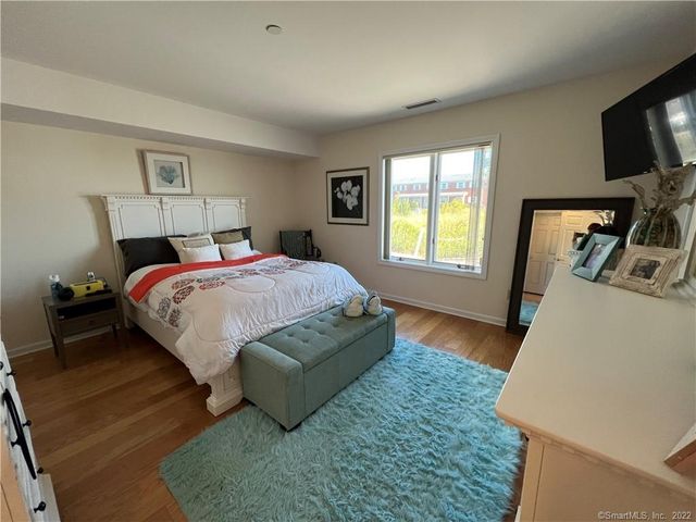 12 Naugatuck Avenue APT A4, Milford, CT 06460