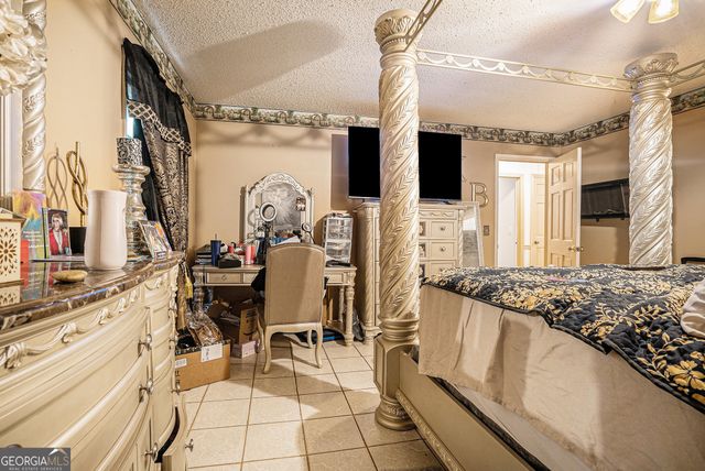 126 Lakeover Drive, Athens, GA 30607