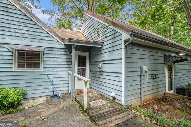 126 Lakeover Drive, Athens, GA 30607