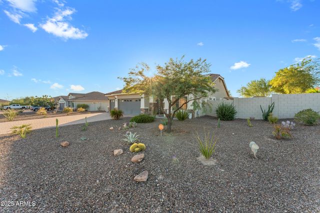 2256 S 218TH Drive, Buckeye, AZ 85326