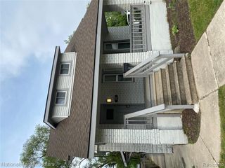 320 Cesar E Chavez Avenue, Pontiac, MI 48342