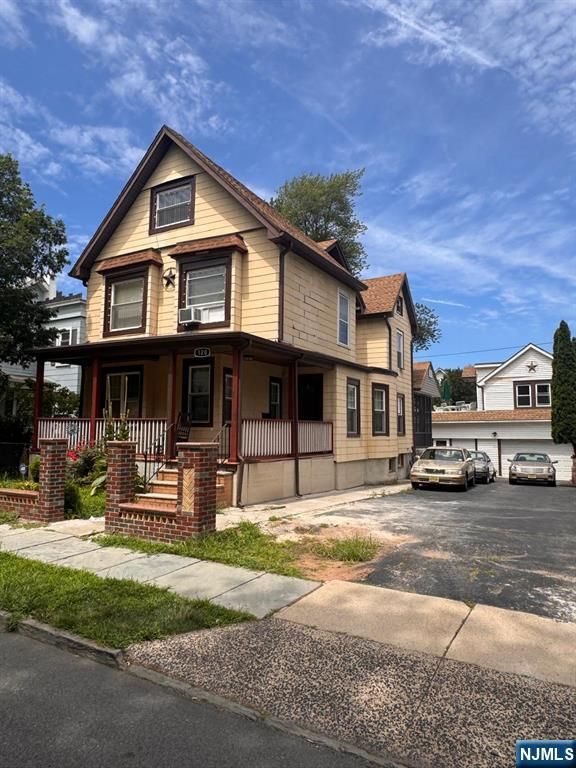 120 Norman Street, East Orange, NJ 07017