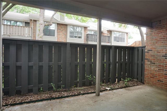 2728 Copper Creek Drive 107, Arlington, TX 76006