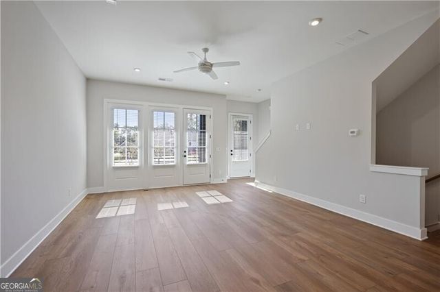 1352 Grannysmith Trace, Brookhaven, GA 30319