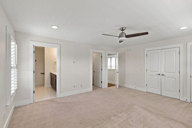 359 Sylvan Park Ln, Nashville, TN 37209
