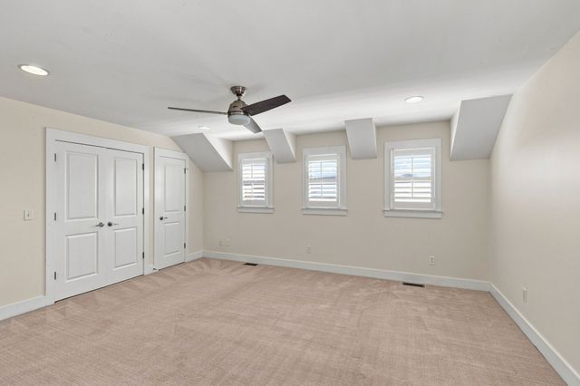 359 Sylvan Park Ln, Nashville, TN 37209