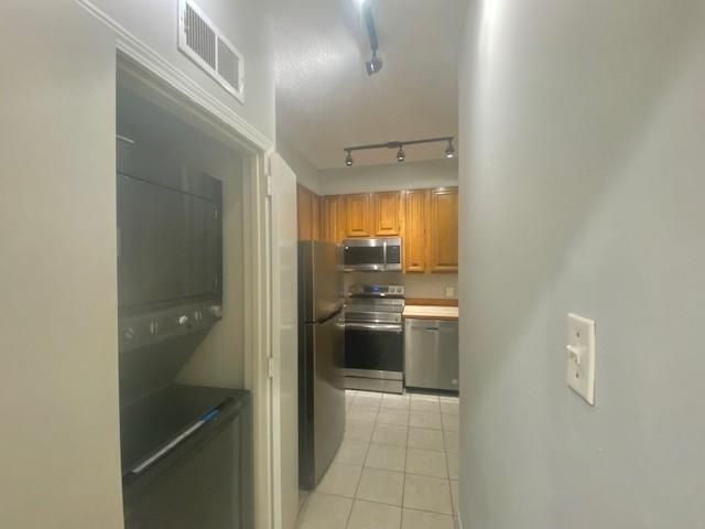 2209 S Braeswood Boulevard 33F, Houston, TX 77030