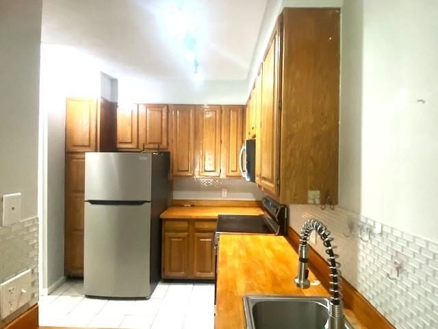 2209 S Braeswood Boulevard 33F, Houston, TX 77030