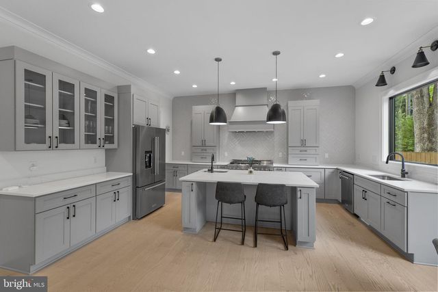 414 N MONROE ST, Arlington, VA 22201