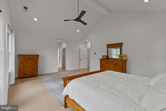 414 N MONROE ST, Arlington, VA 22201