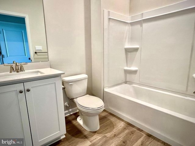 179 DELHAAS CIR, Bristol, PA 19007