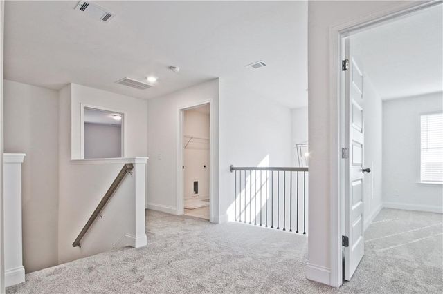 7272 Millbrae Walk, Flowery Branch, GA 30542