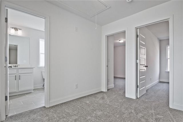 7272 Millbrae Walk, Flowery Branch, GA 30542