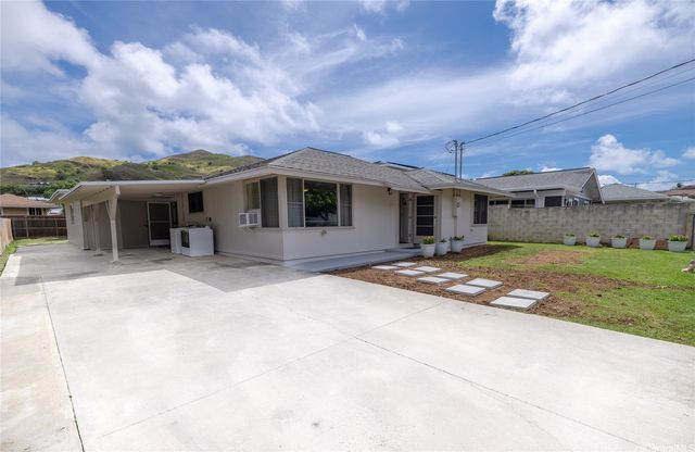 1096 Liku Street, Kailua, HI 96734