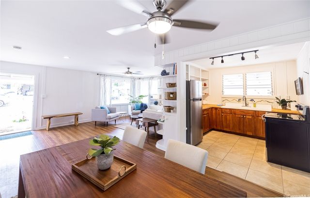1096 Liku Street, Kailua, HI 96734