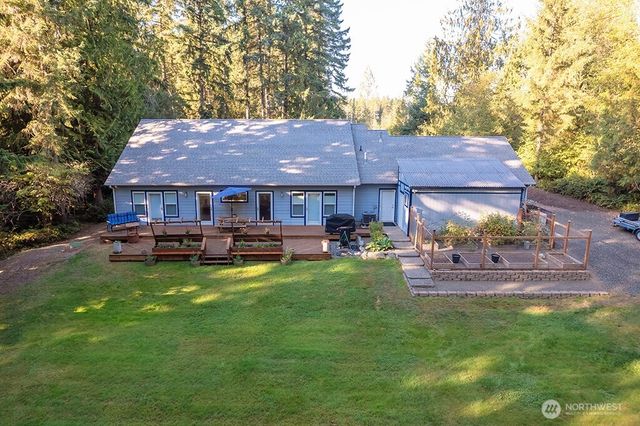 2213 NW Mountain View Road, Silverdale, WA 98383