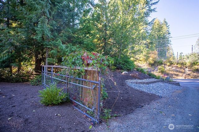 2213 NW Mountain View Road, Silverdale, WA 98383