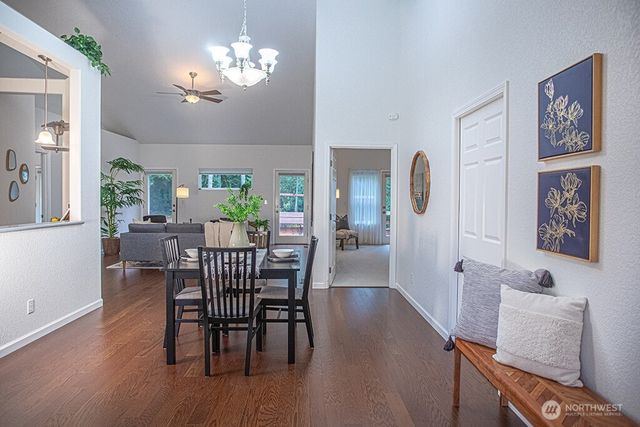 2213 NW Mountain View Road, Silverdale, WA 98383