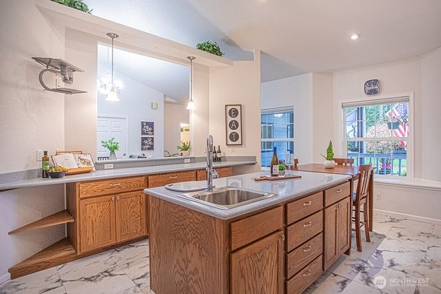 2213 NW Mountain View Road, Silverdale, WA 98383