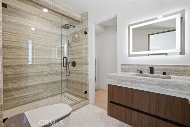 2910 Bayside, Corona Del Mar (newport Beach), CA 92625