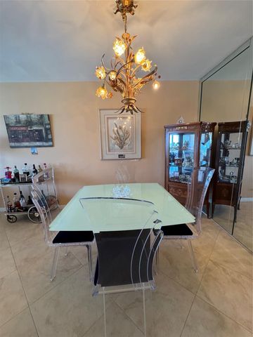 1200 Hibiscus Avenue PH 3, Pompano Beach, FL 33062