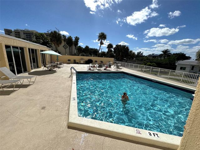 1200 Hibiscus Avenue PH 3, Pompano Beach, FL 33062